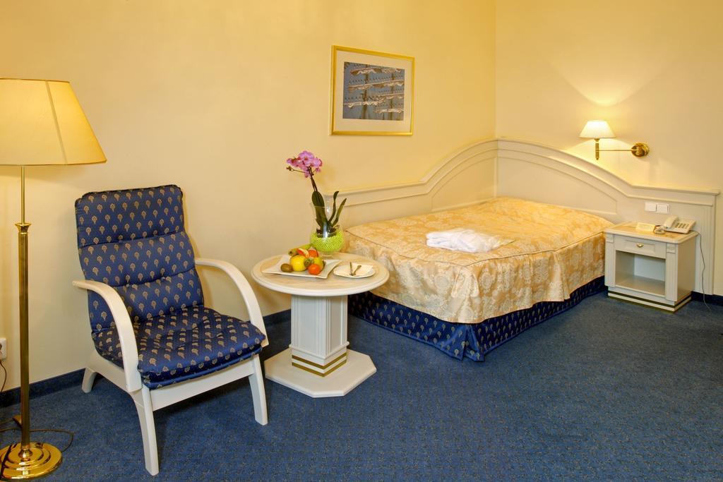 Ensana Hotel Pacifik Mariánské Lázně Extérieur photo