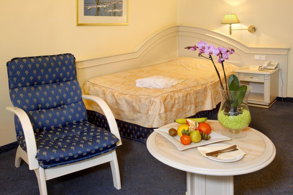 Ensana Hotel Pacifik Mariánské Lázně Extérieur photo