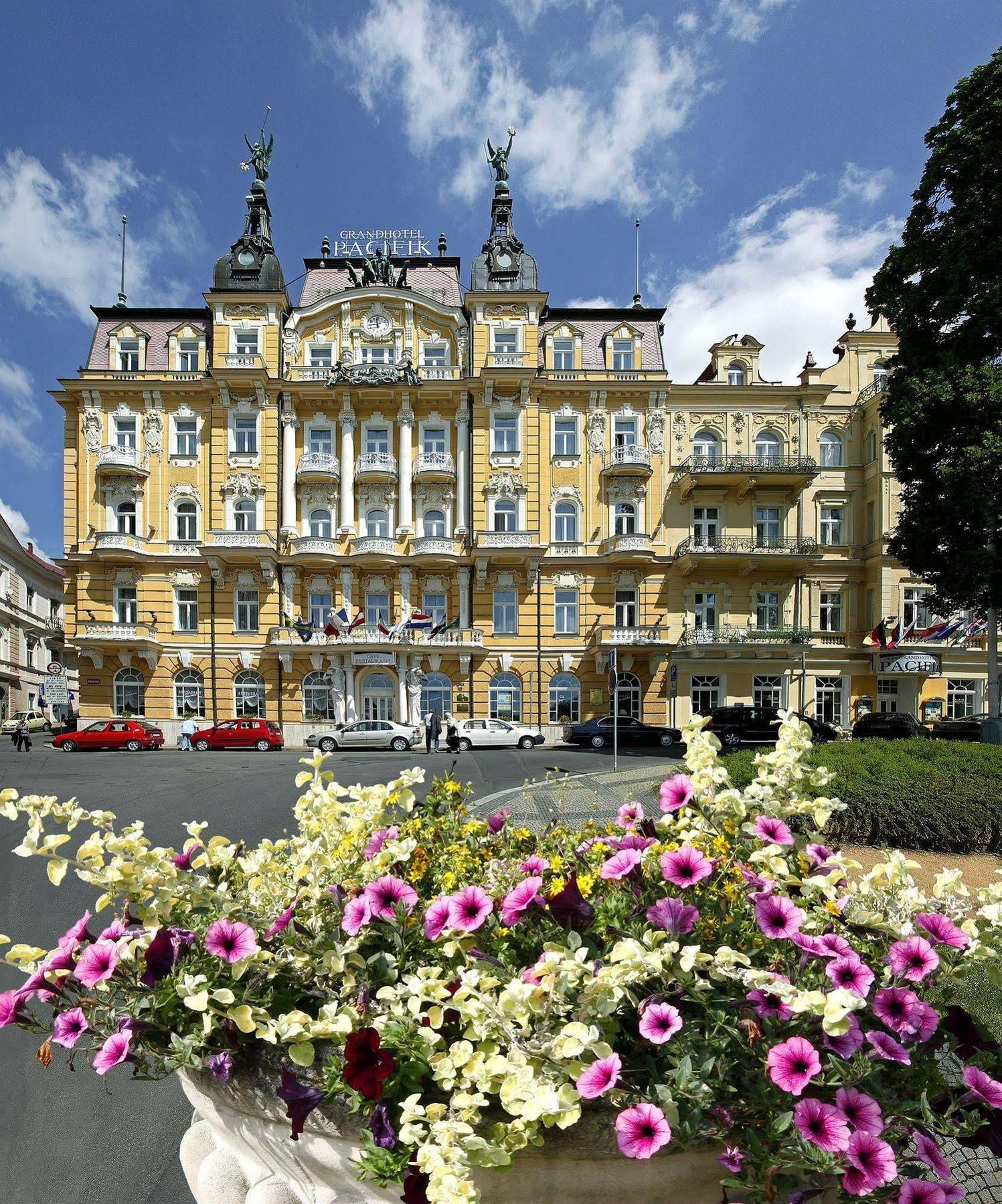 Ensana Hotel Pacifik Mariánské Lázně Extérieur photo
